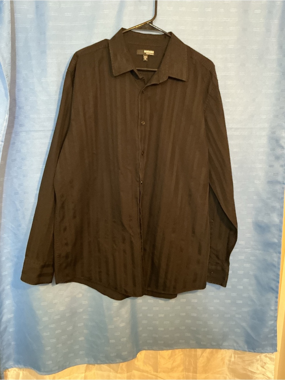 Murano Men's Black Long-Sleeve Button Shirt